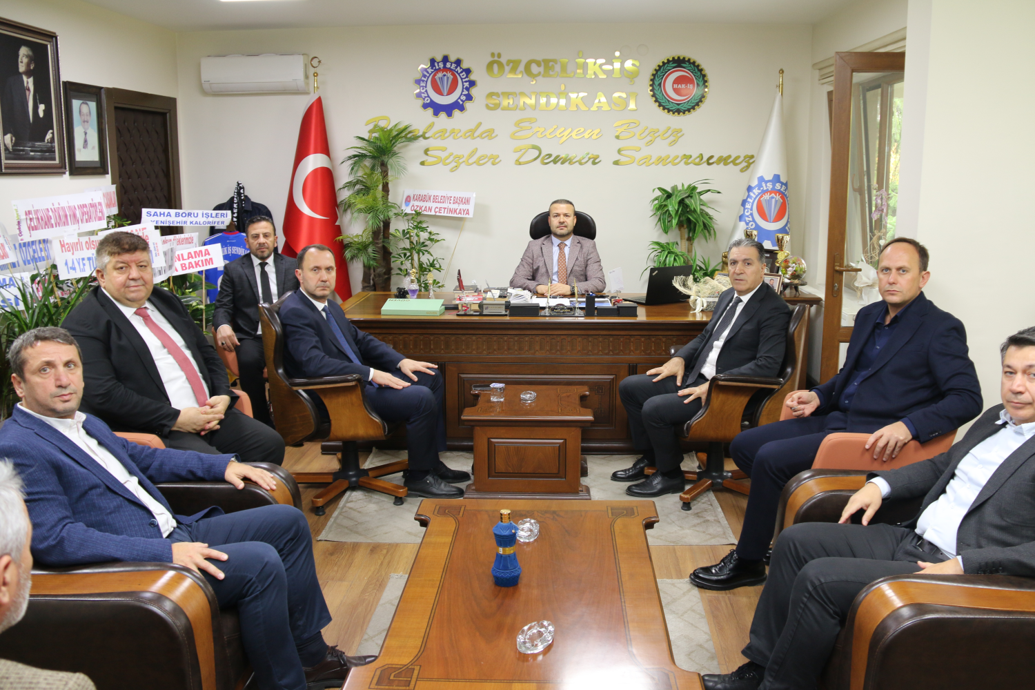 KTSO YÖNETİM KURULU’NDAN ÖZÇELİK-İŞ SENDİKASI KARABÜK ŞUBESİ’NE ZİYARET